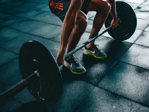 Study: Strength training can burn fat too