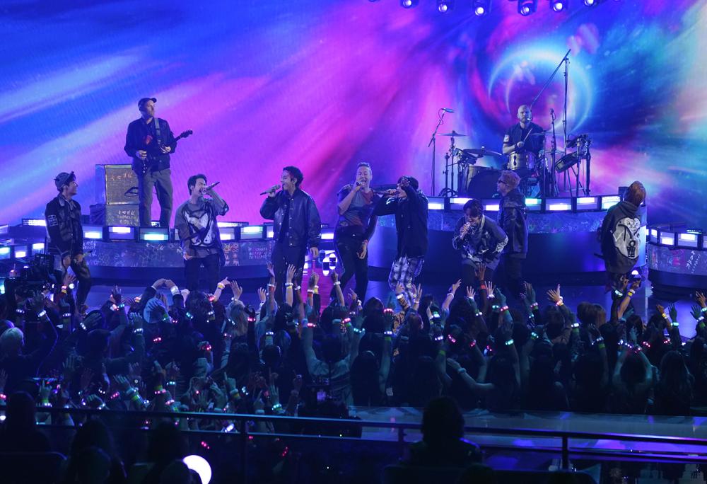 BTS and Coldplay team up to rock the AMA