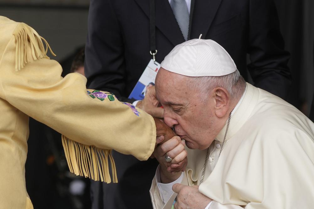 Pope lands in Canada, set for apologies to Indigenous groups