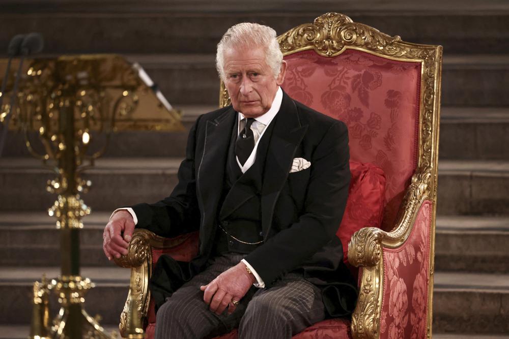 Charles pledges to follow queen’s example of selfless duty