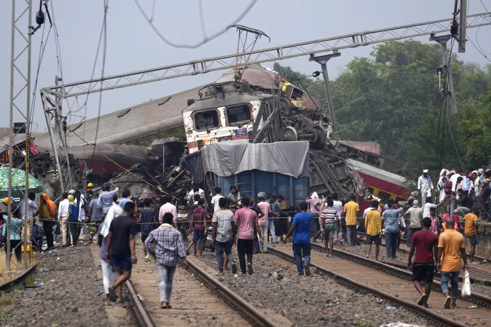 No more survivors found after India train crash kills over 280, injures 900