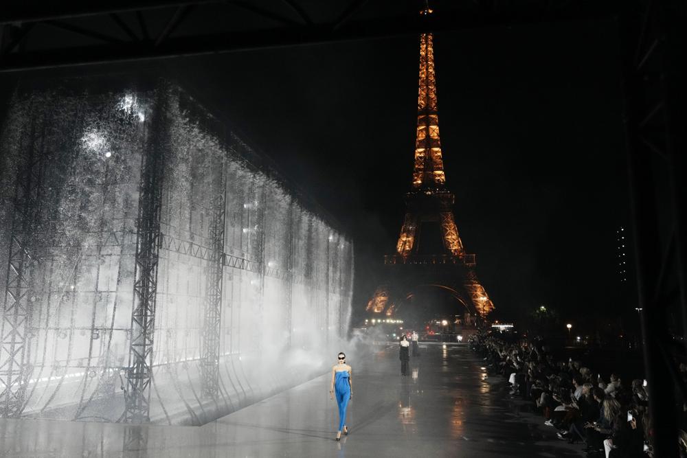 Glimpses of Paris Fashion Week