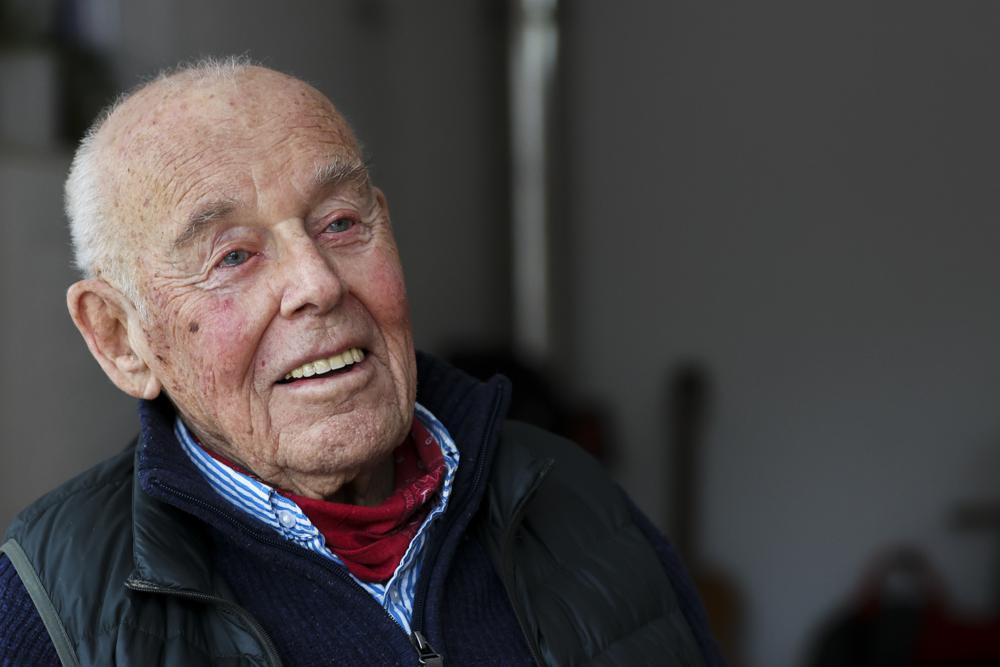77 years after Auschwitz, Jews honor those who rescued them