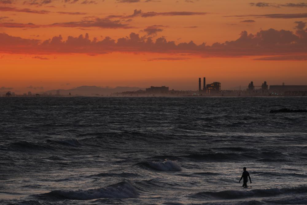 Carbon dioxide levels in air spike past milestone
