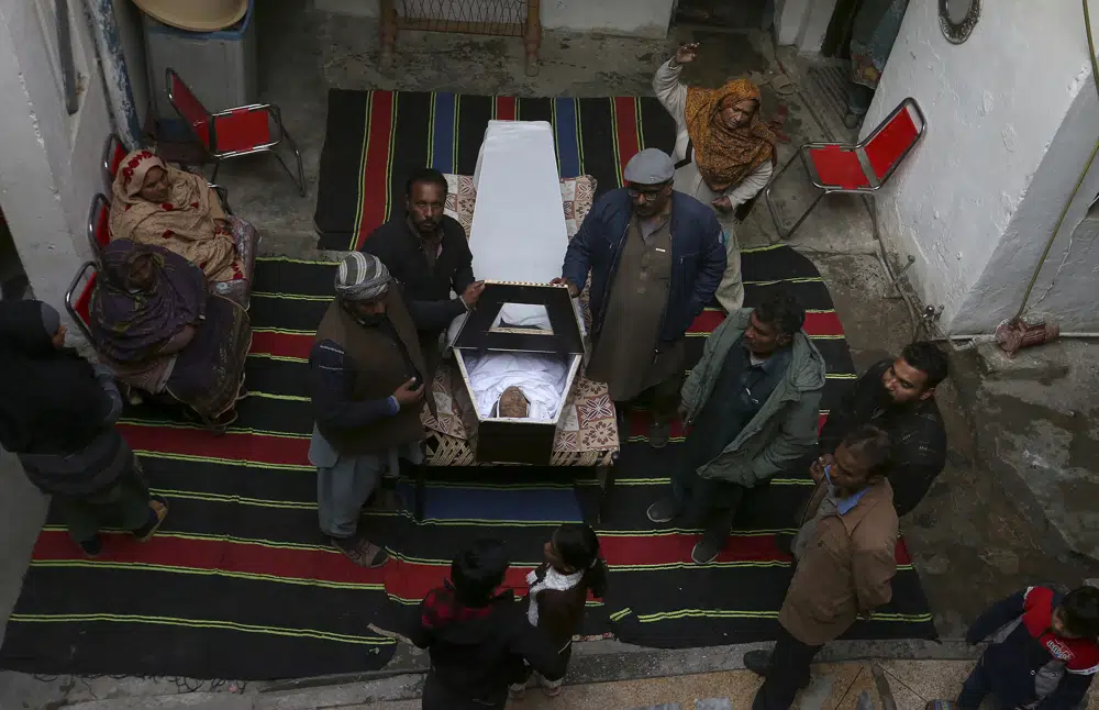 Pakistan bombing raises fear, death toll reaches 100