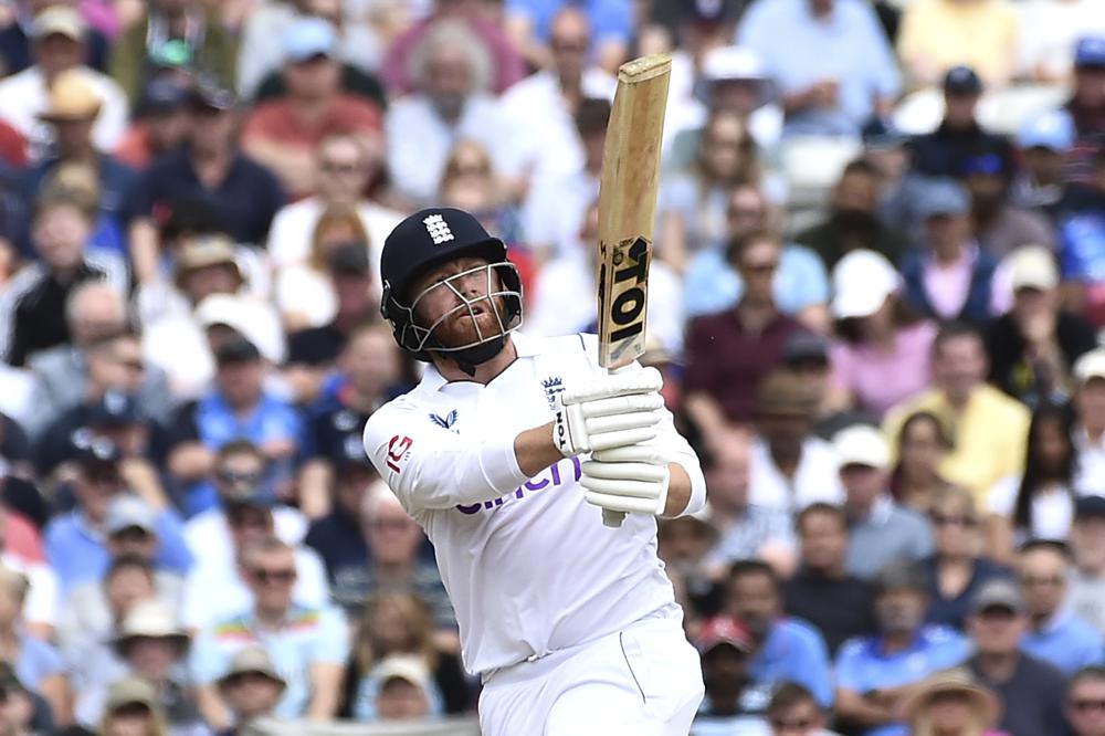 Bairstow eyes century, England still trails India by 216
