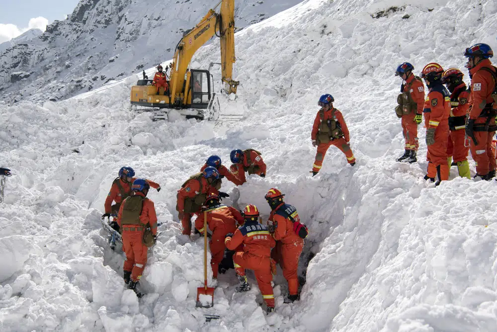Tibet avalanche: Death toll rises to 28