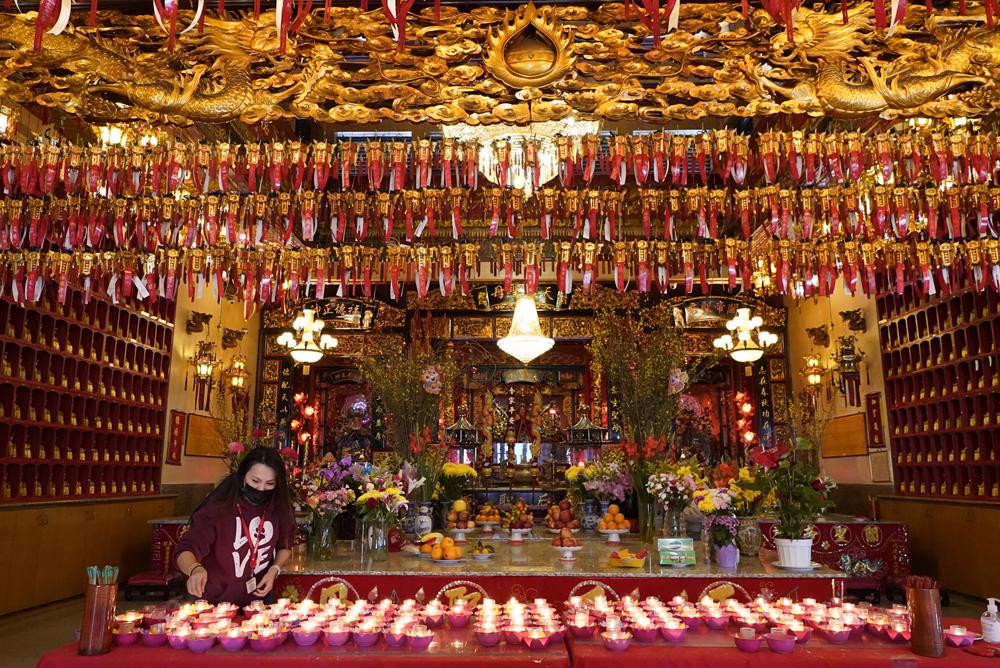 Asian Americans mark Lunar New Year amid hate crimes