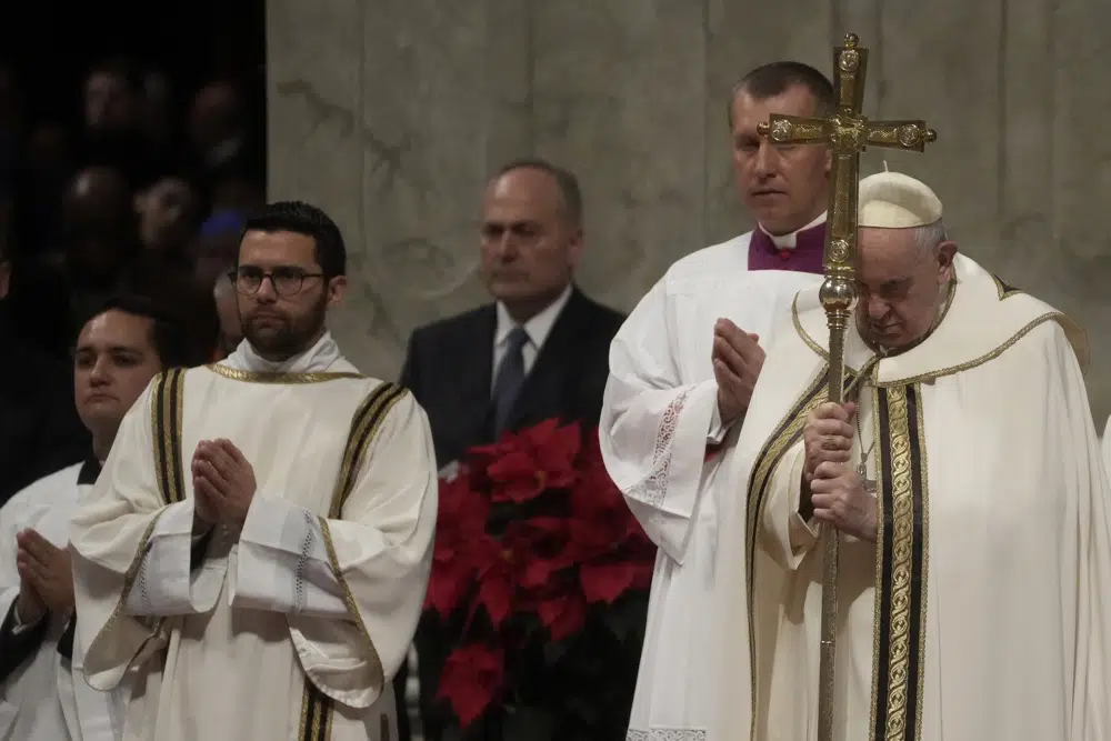 Pope on Christmas: Jesus was poor, so don’t be power-hungry