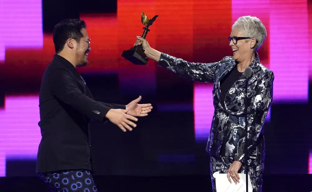 ‘Everything Everywhere’ sweeps Spirit Awards