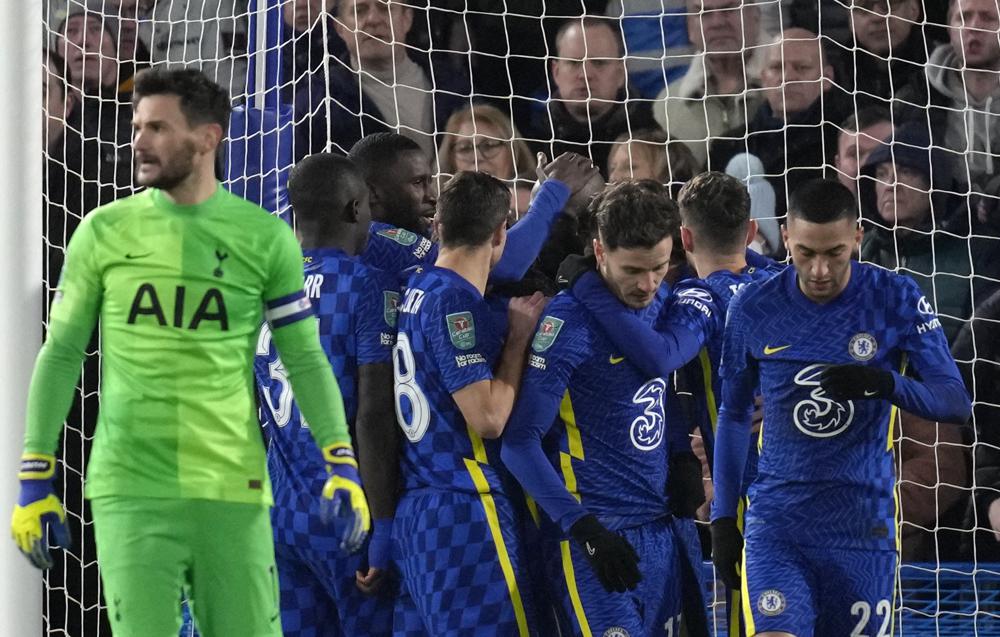 Chelsea gain 2-0 cup semifinal lead against Spurs