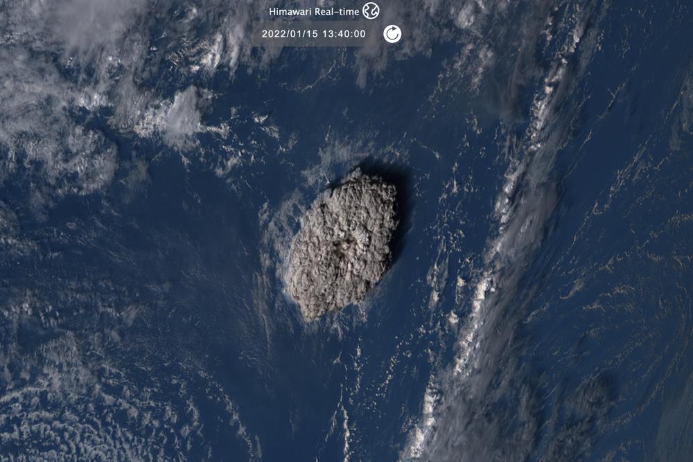 New Zealand inspects Pacific volcano damage