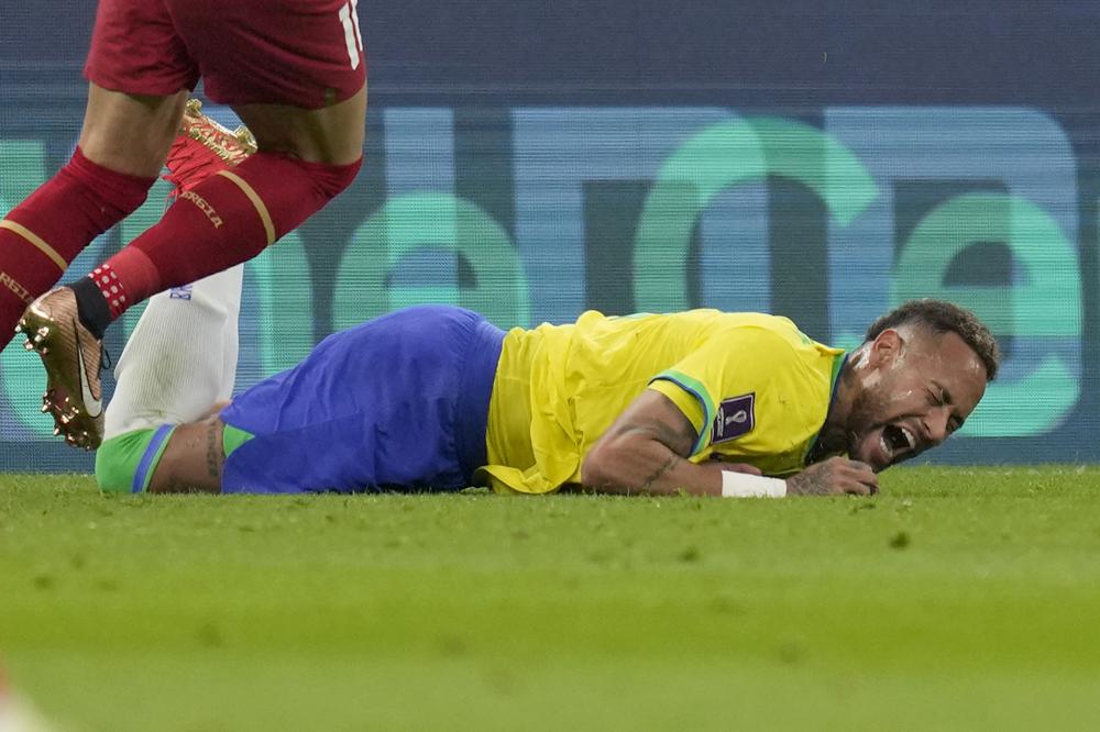 Neymar undergoing treatment to ankle injured at World Cup