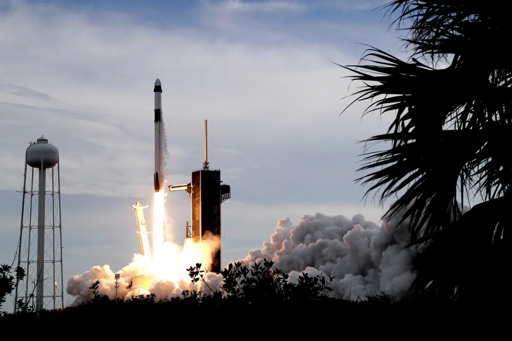 SpaceX sends Saudi astronauts to Space Station