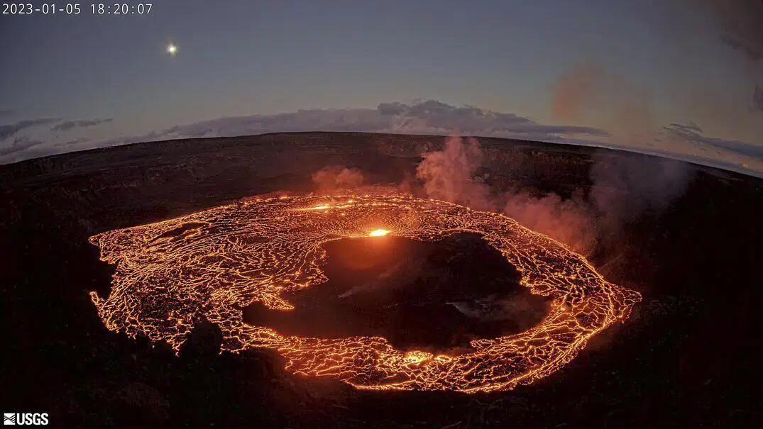 Hawaii’s Kilauea volcano erupts again