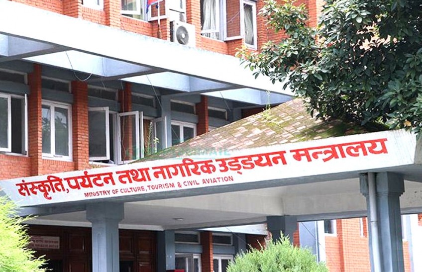 Entrepreneurs request ministry for on-arrival visa to foreigners