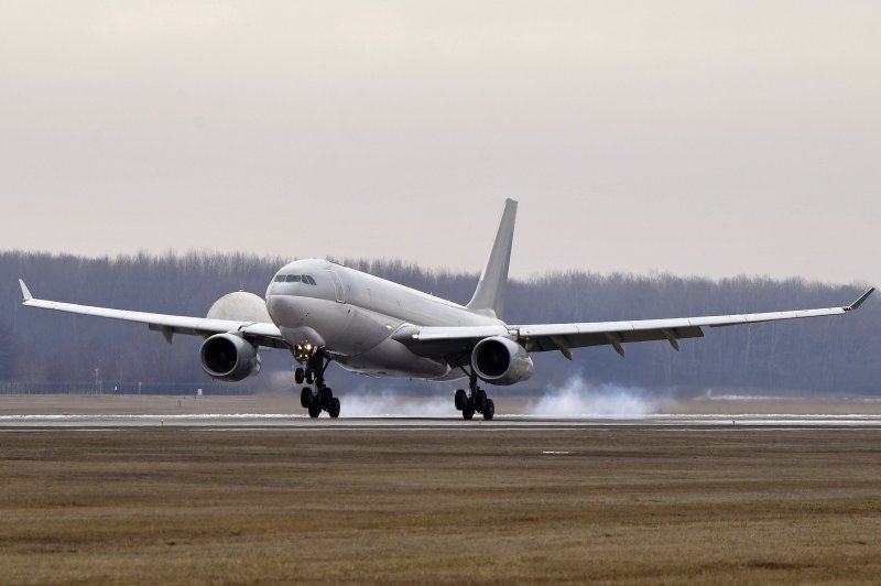 EU, US agree to suspend tariffs over Airbus-Boeing disputes