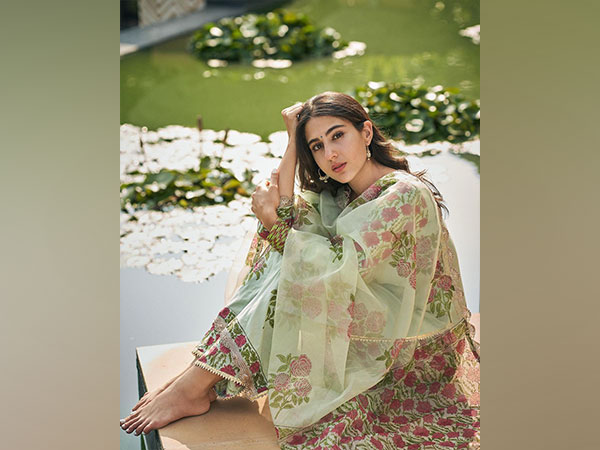 Check out Sara Ali Khan’s early morning makeup routine
