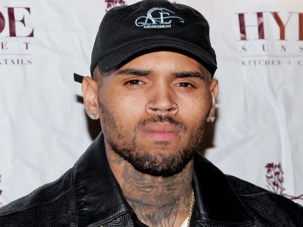 Chris apologizes for his outburst at Grammys loss