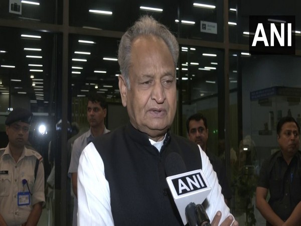 CM Gehlot inaugurates ‘Mehangai Rahat Camp’ in Jaipur