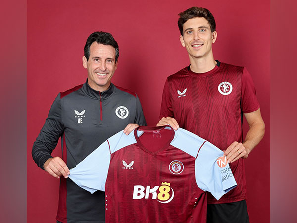Aston Villa sign Pau Torres from Villarreal