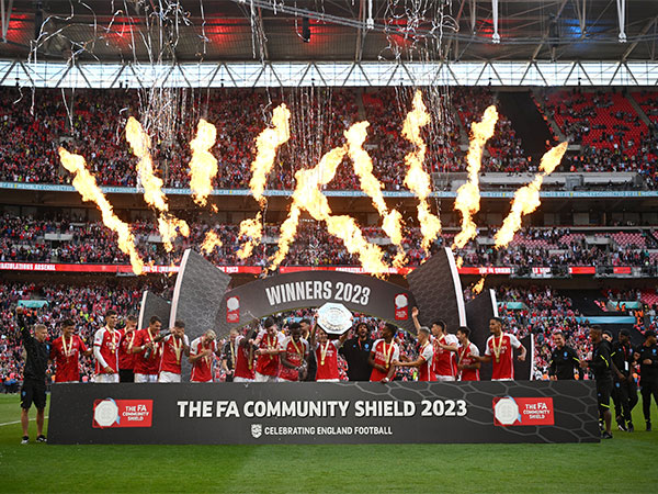 Arsenal lift FA Community Shield, earn bragging rights over Man City