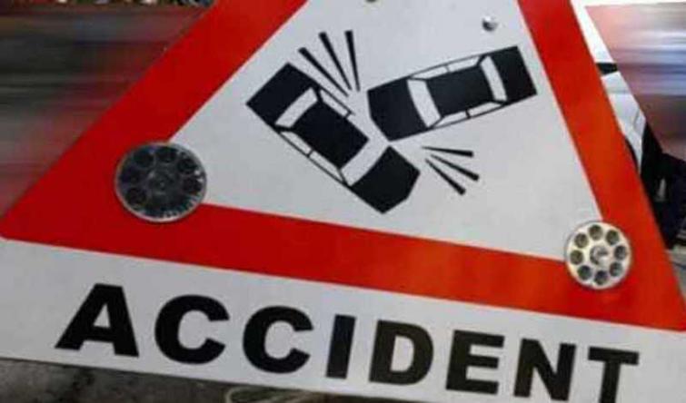 One dead, 13 injured in accident