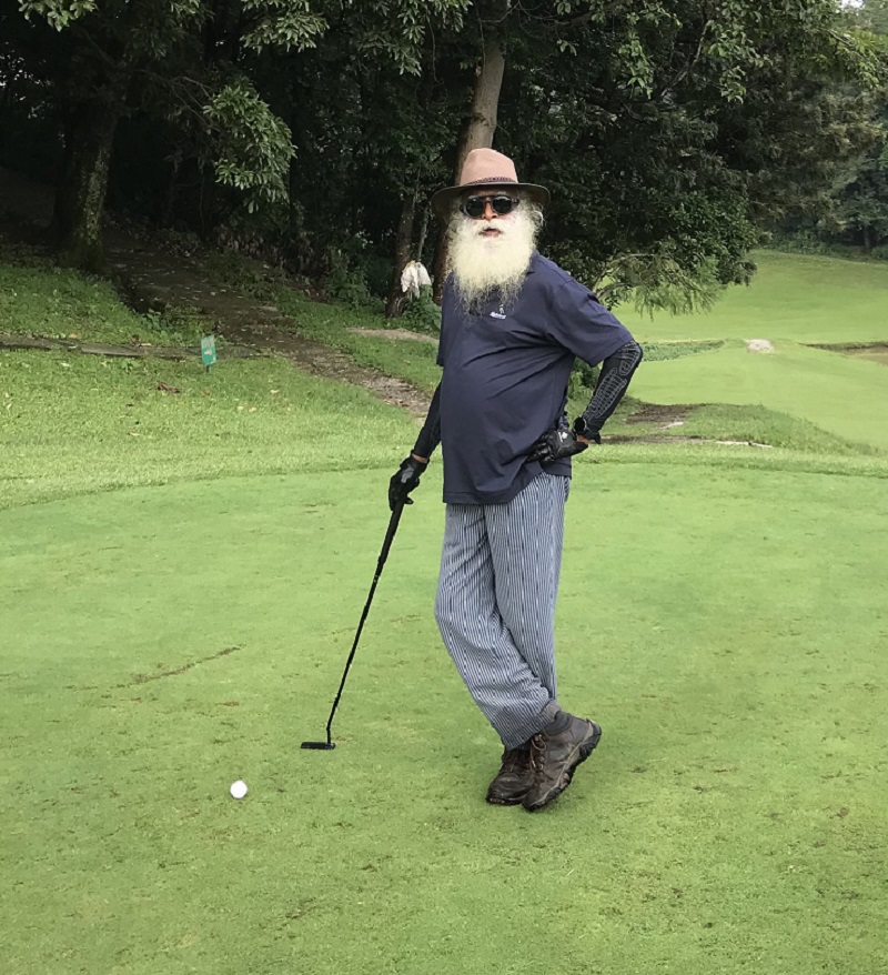 Sadhguru celebrates his birthday at Gokarna
