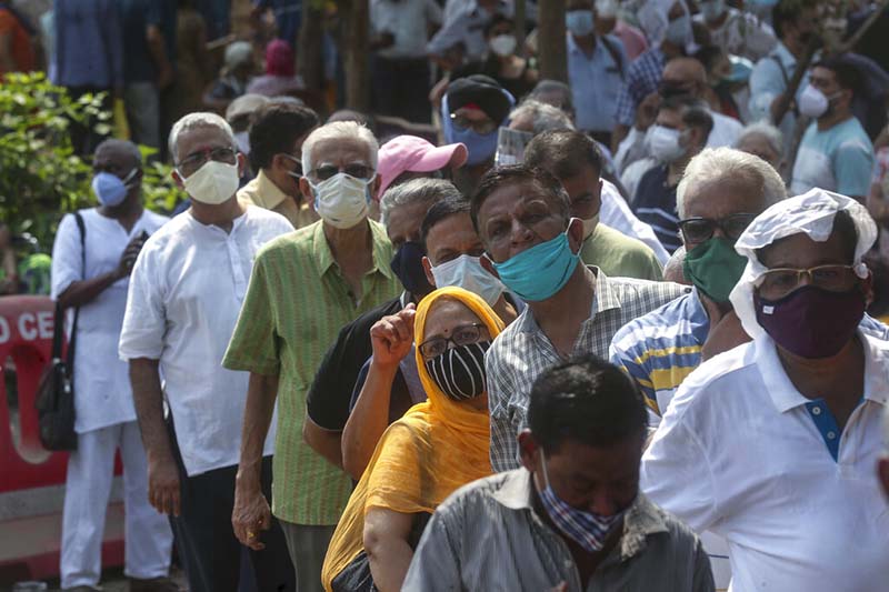 India reports 7,350 new COVID-19 cases on Monday