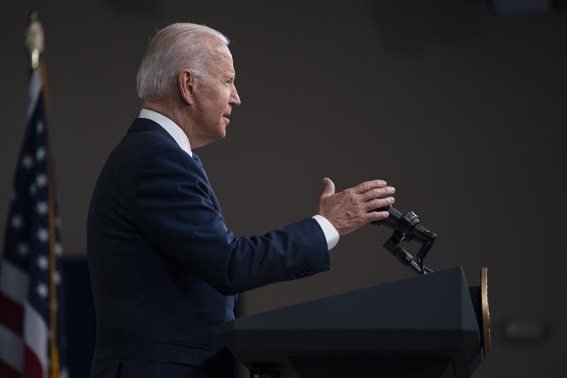 Biden vows to evacuate all Americans and Afghan helpers