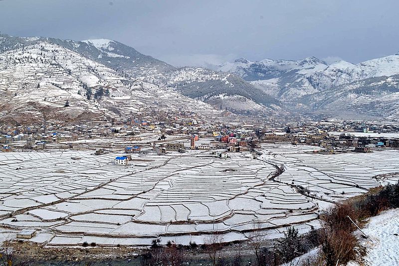 Light snowfall forecast in mountainous regions
