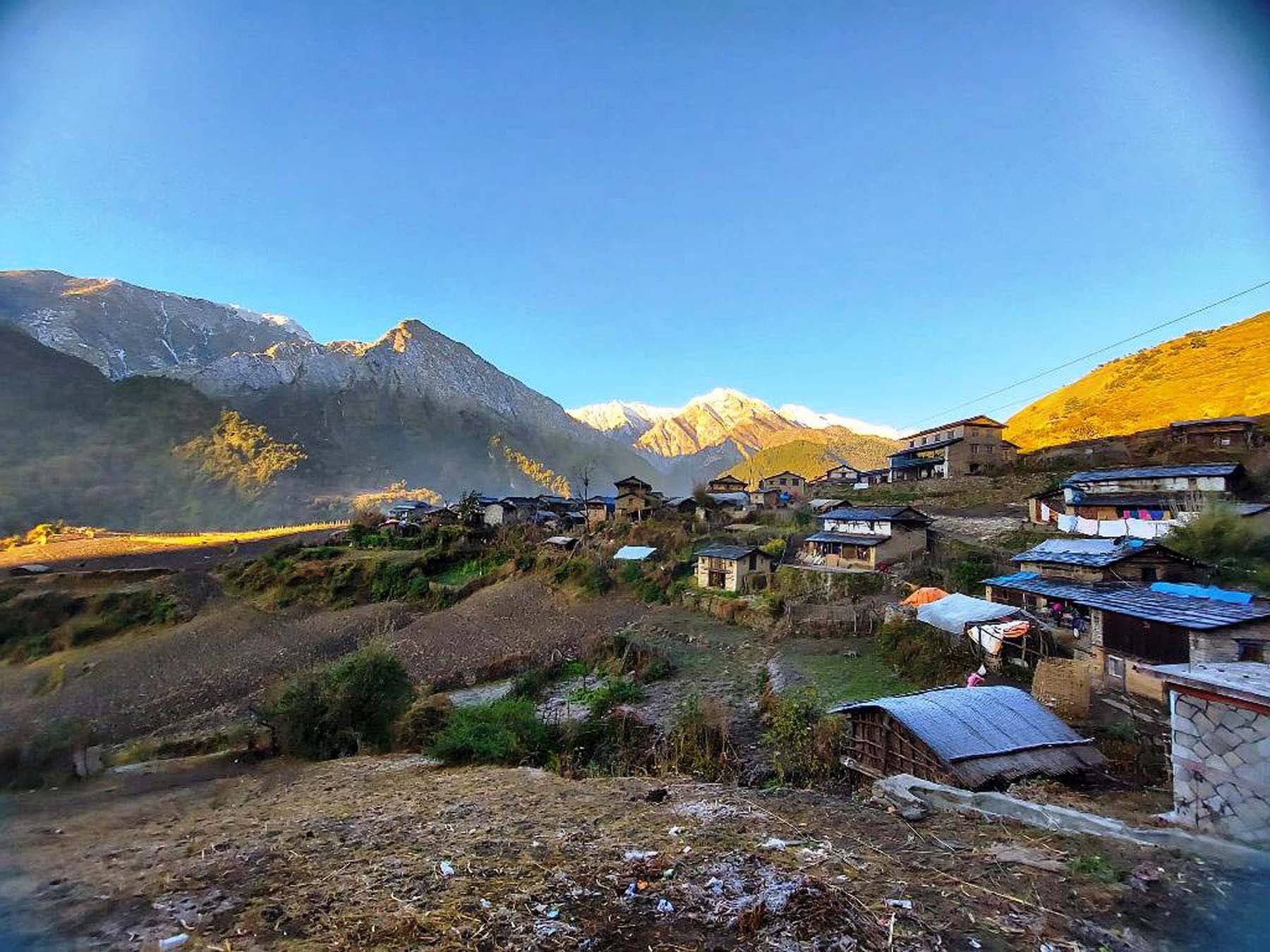 Locals donate land to build police station
