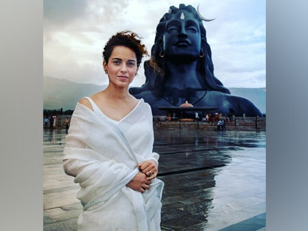 Kangana Ranaut gives glimpse of her ‘Dhaakad’ fight