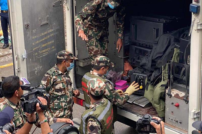 Three held for planting fake bomb at hospital