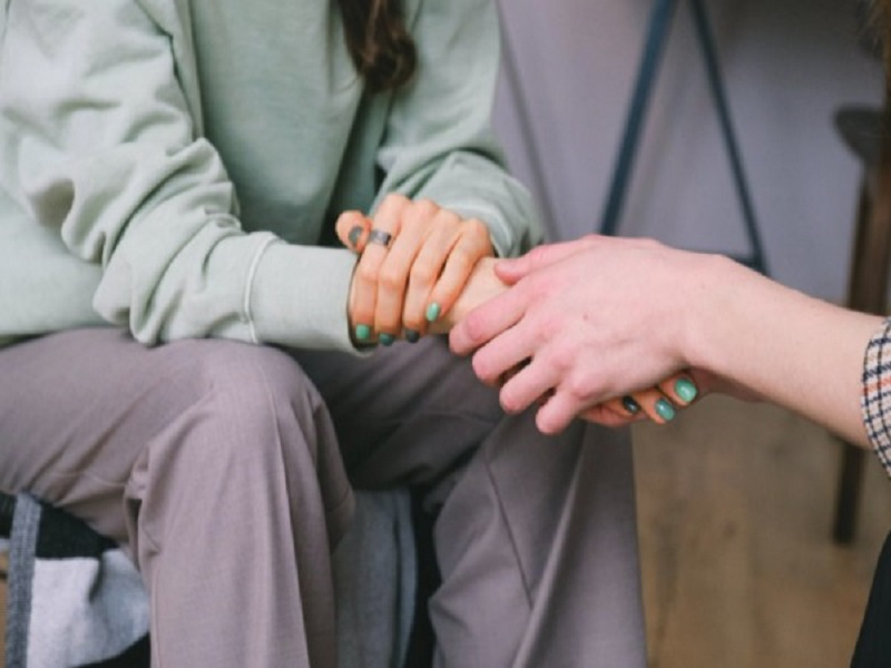 Study finds people often avoid feeling compassion for others