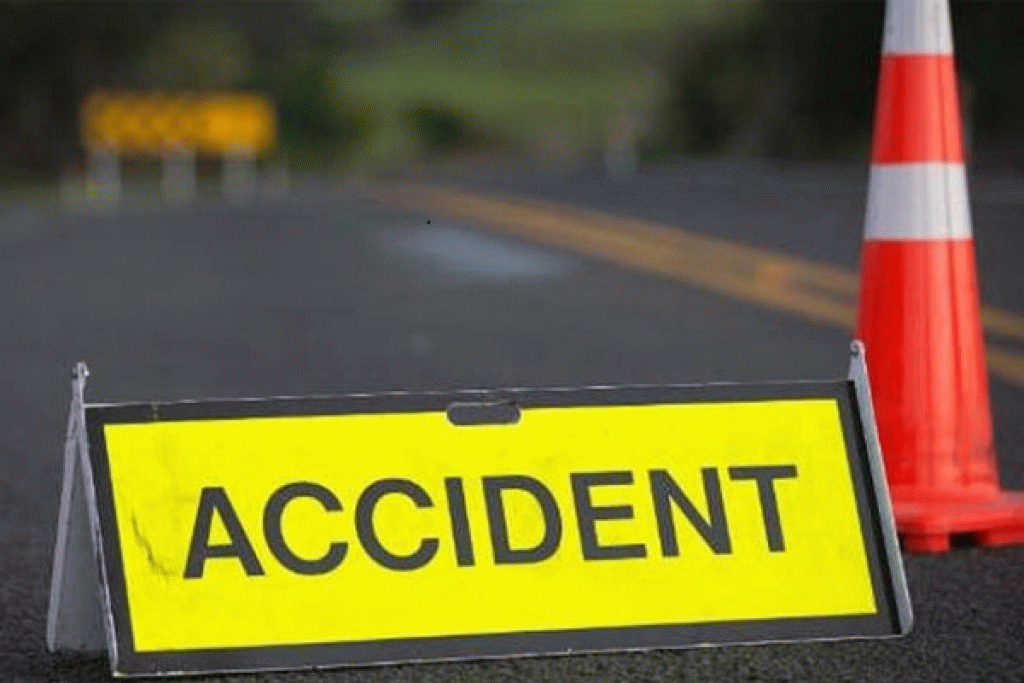 Three killed in road mishap in Itahari