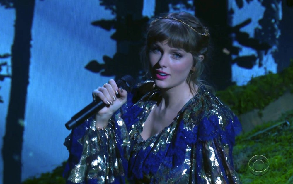 Album of the year Grammy goes to Taylor Swift