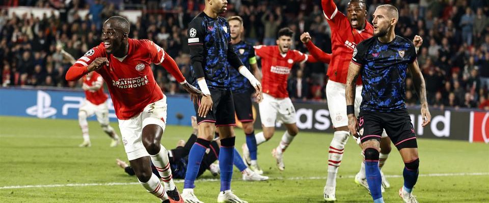 Teze Earns PSV Point in Injury-Time