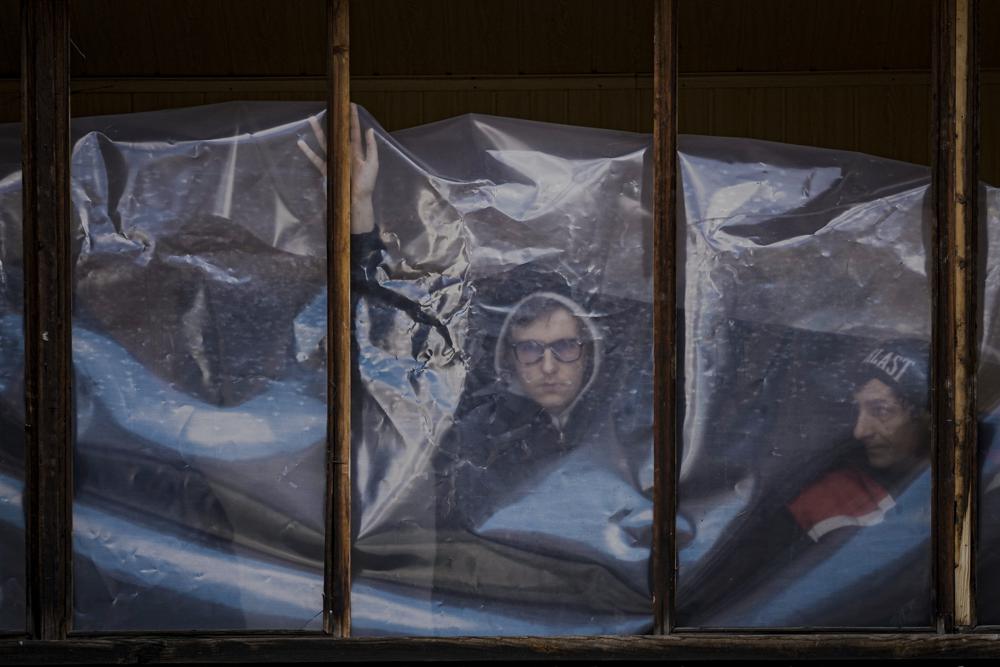 Rescue of civilians from bombed theater begins