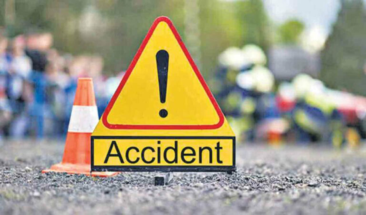 Car hits pedestrian to death in Mahottari
