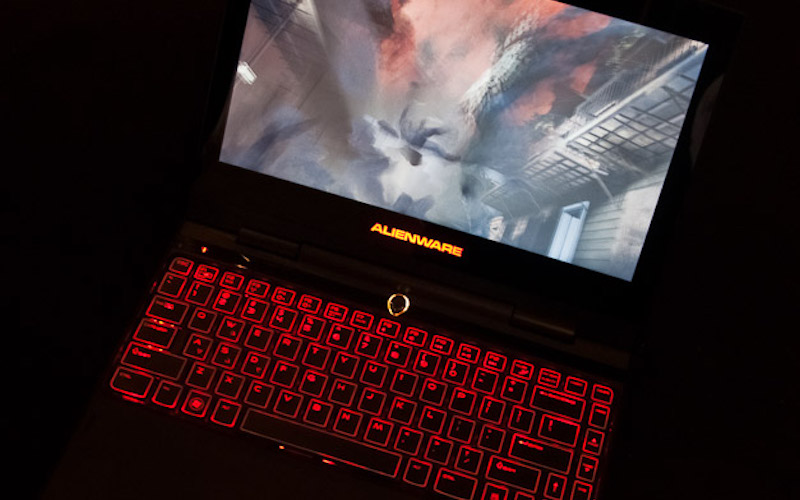 World laptop production declines