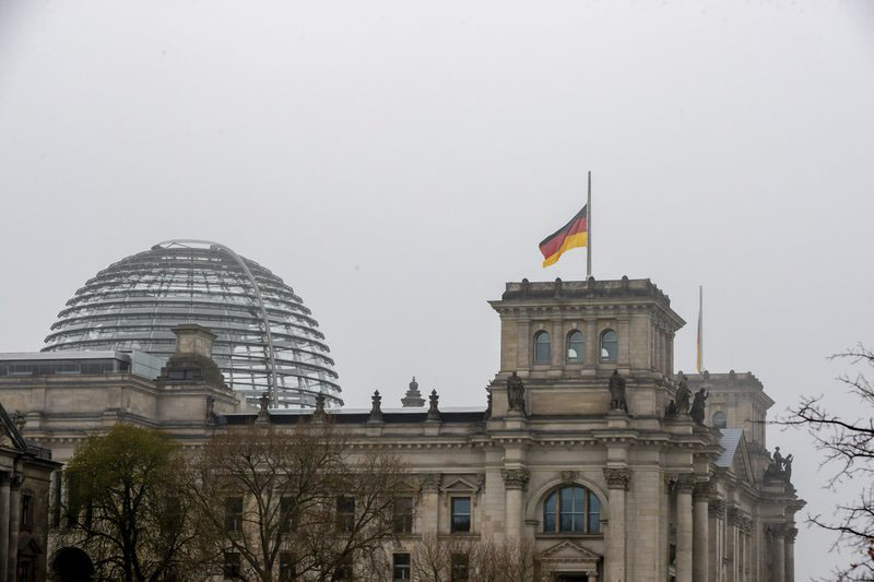 Germany remembers nearly 80,000 dead in COVID pandemic