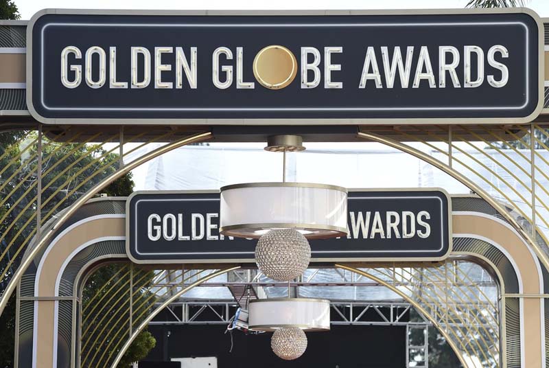 At bicoastal Globes on Sunday, ‘Borat’ could triumph