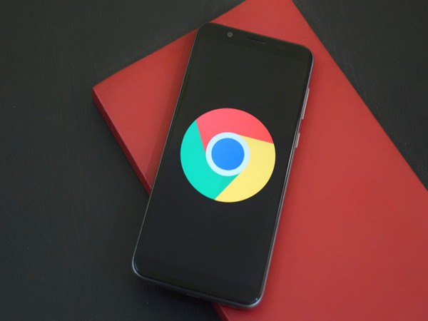 Pixel 7 Pro leaks suggest it may keep Pixel 6’s signature design