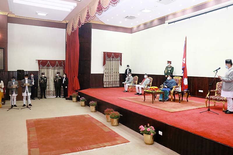Chiefs,  members of constitutional bodies sworn in