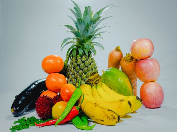 How to maintain bone health with a calcium-rich diet