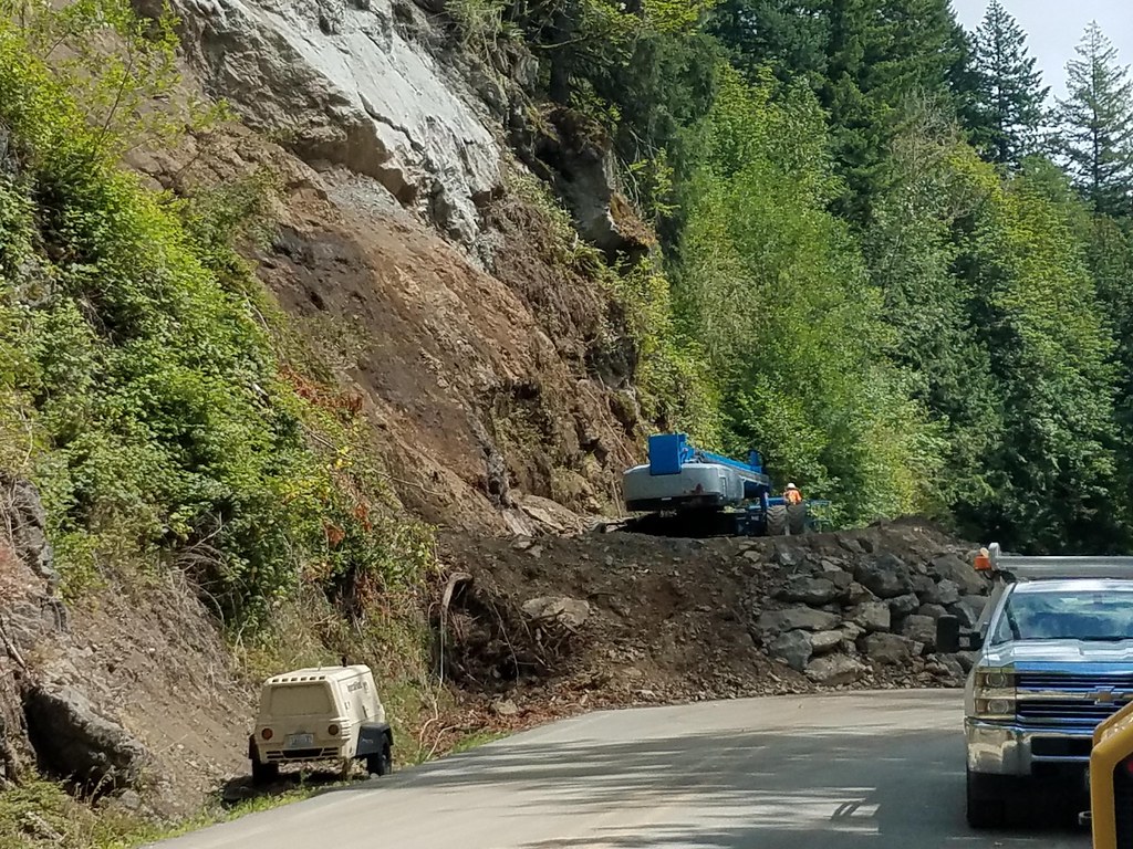 Traffic along Narayangadh-Muglin resumes