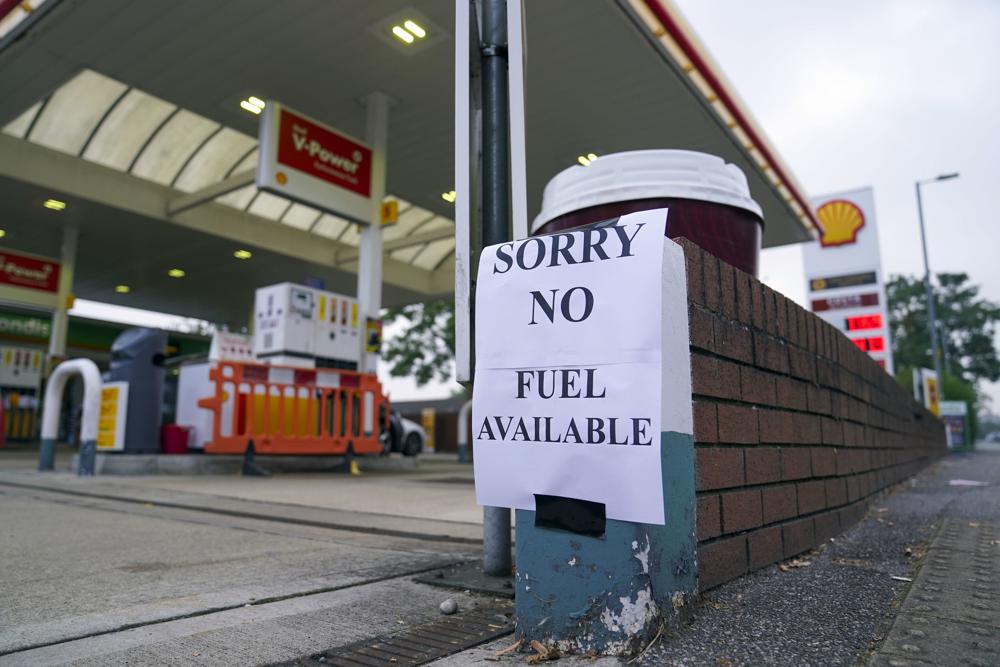 UK gas stations run dry