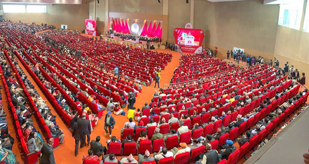 UML Convention: No obstruction to essential service vehicles