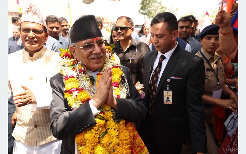 PM Dahal greeted after reaching Indore